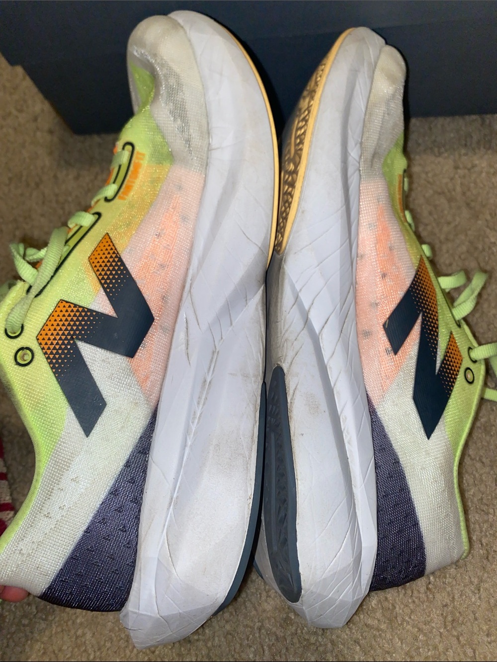 New Balance Fuel Cell Rebel- men’s size 9.5 - Picture 7 of 7